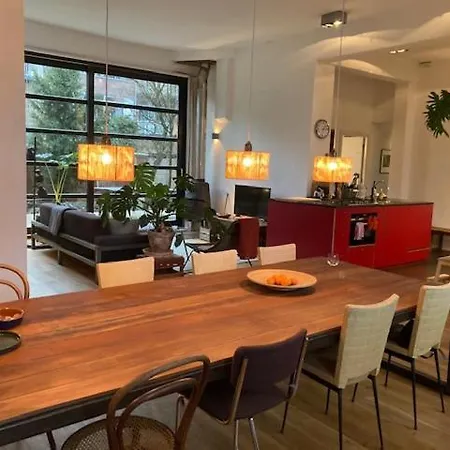 De Oude Bakkerij Fabriek, Industriële Prachtige Woning Appartement *